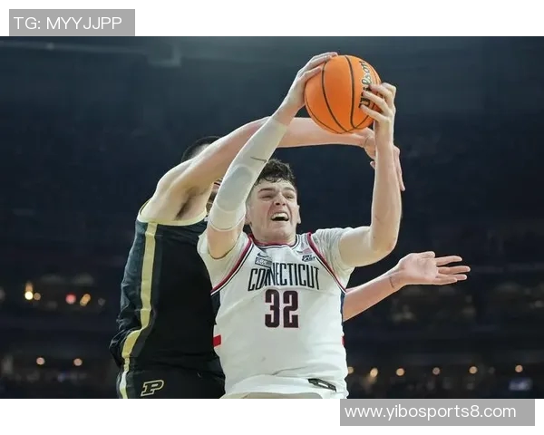 加兰克林根双双发威骑士轻松战胜开拓者收获胜利